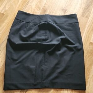 Black Knee-Length Pencil Skirt